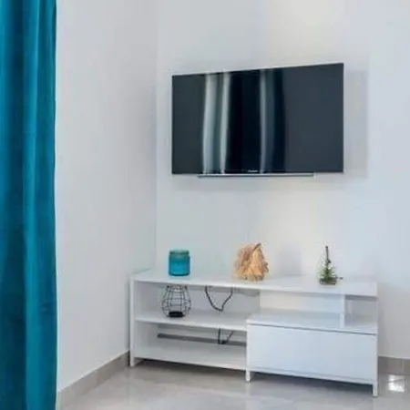 Ana - One Bedroom A3 Appartement