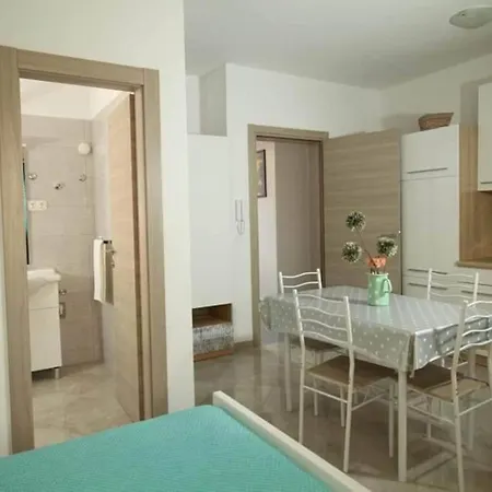Ana - One Bedroom A3 Appartement