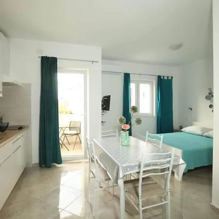 Ana - One Bedroom A3 Appartement Srima