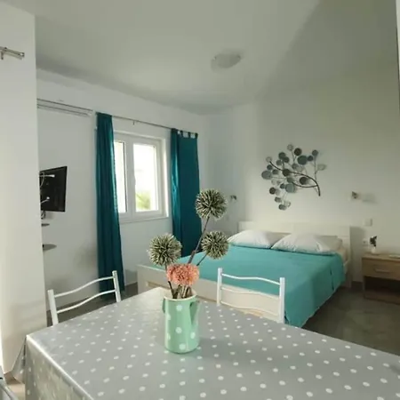Ana - One Bedroom A3 * Срима